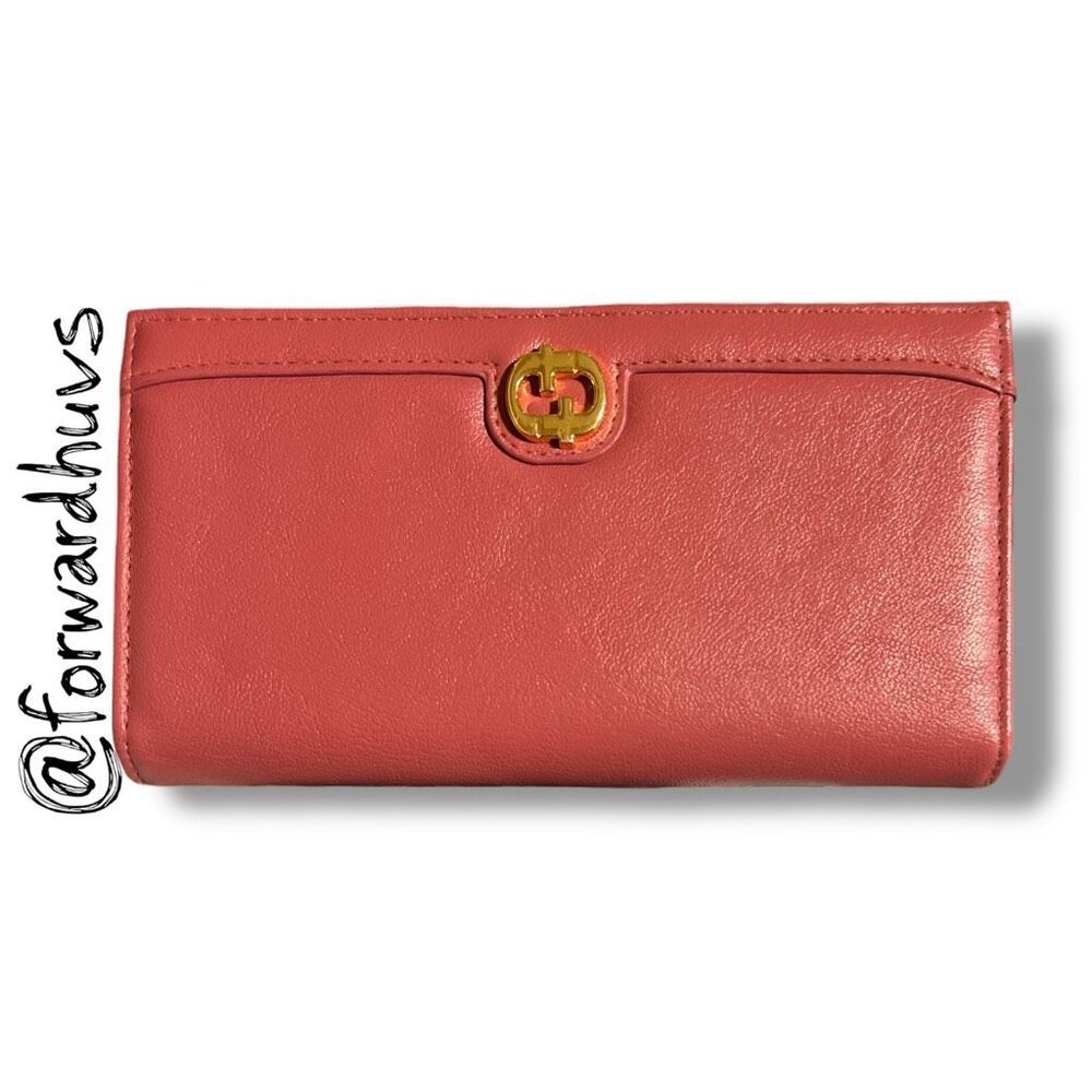 Pink Multi-Compartment Wallet – Gold Zippers – Lightly Used – Functional Note